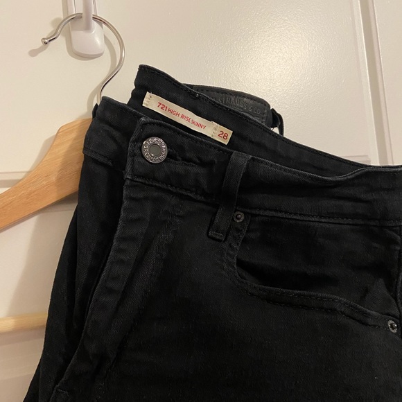 721 high rise skinny Levi Jeans - Picture 6 of 6